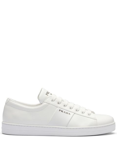 Prada Sneakers aus gebürstetem Leder