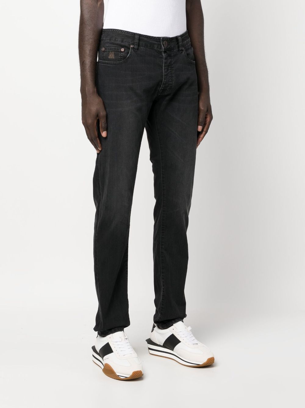 Shop Moorer Embroidered-logo Tapered-leg Jeans In Black