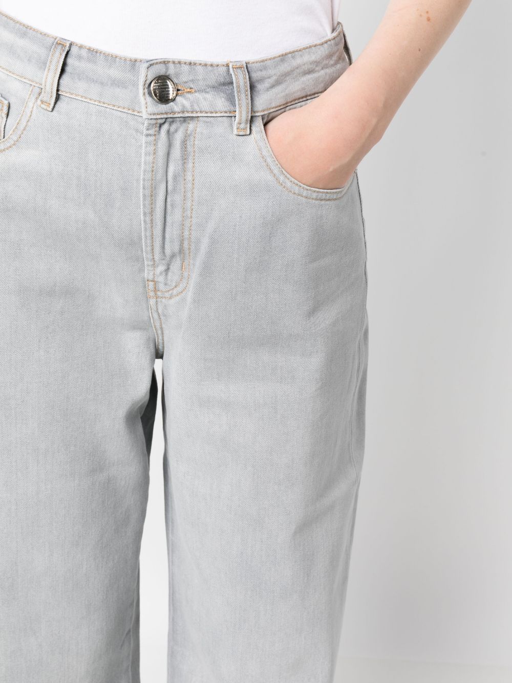 Shop Moorer Mid-rise Straight-leg Jeans In Grey