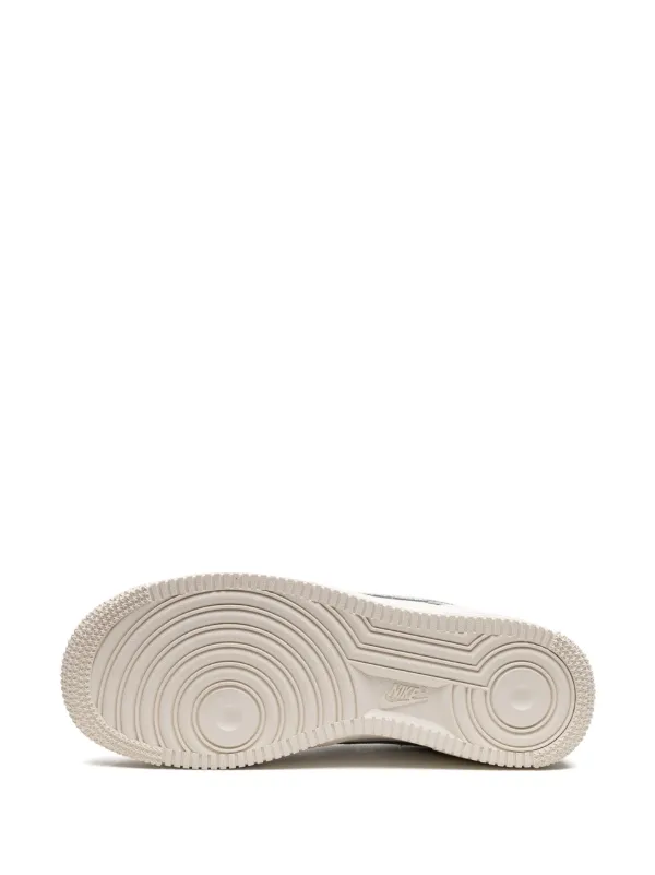 Nike air force white metallic silver hot sale