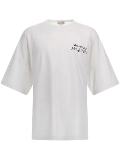 Alexander McQueen playera con logo estampado