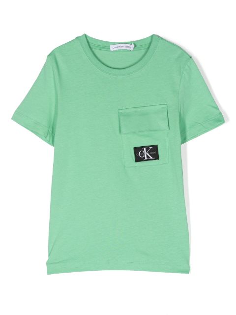 Calvin Klein Kids - logo-patch flap-pocket T-shirt