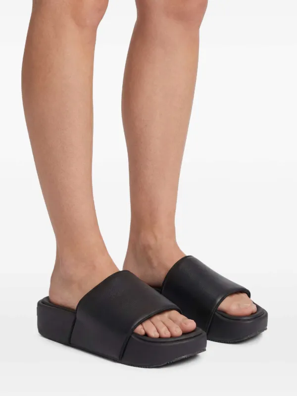 Y-3 レザーサンダル | ブラック | FARFETCH JP