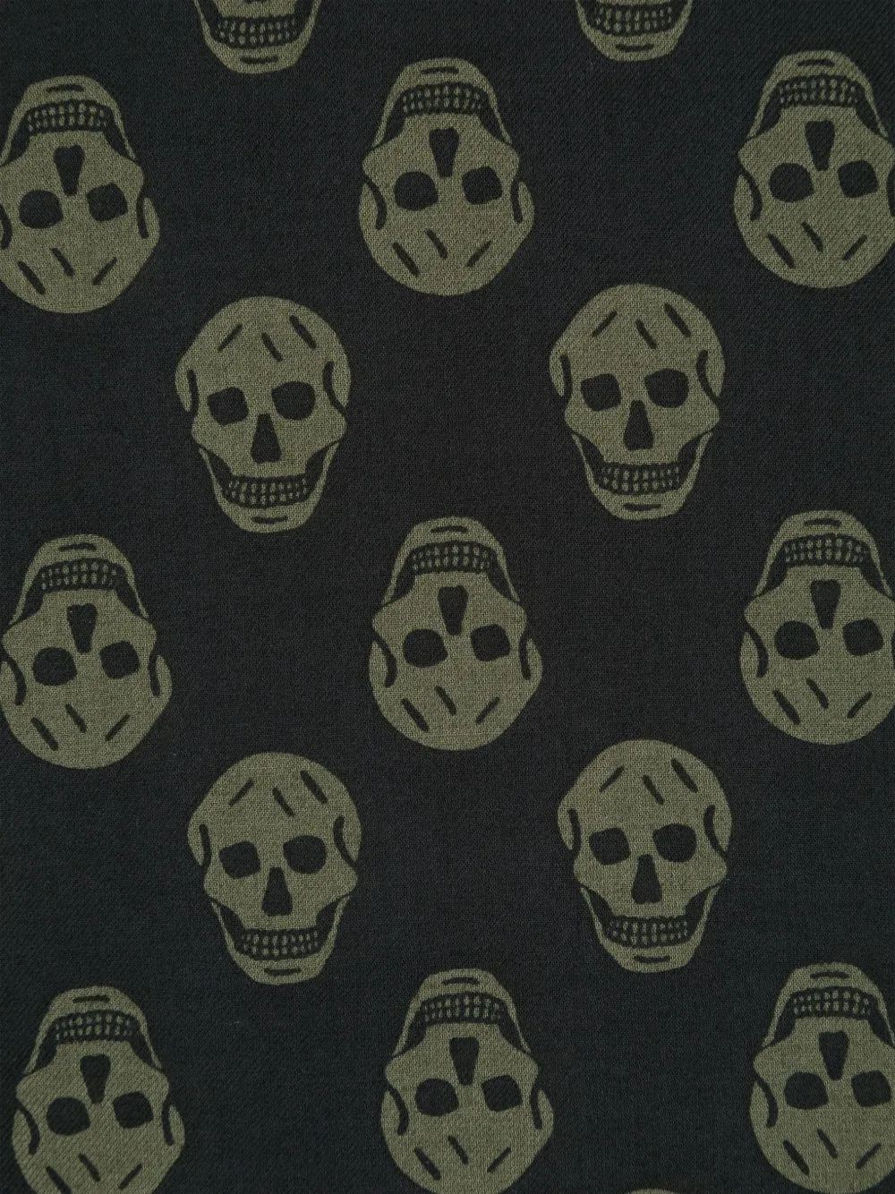 Alexander McQueen skull-print frayed scarf | Image 2