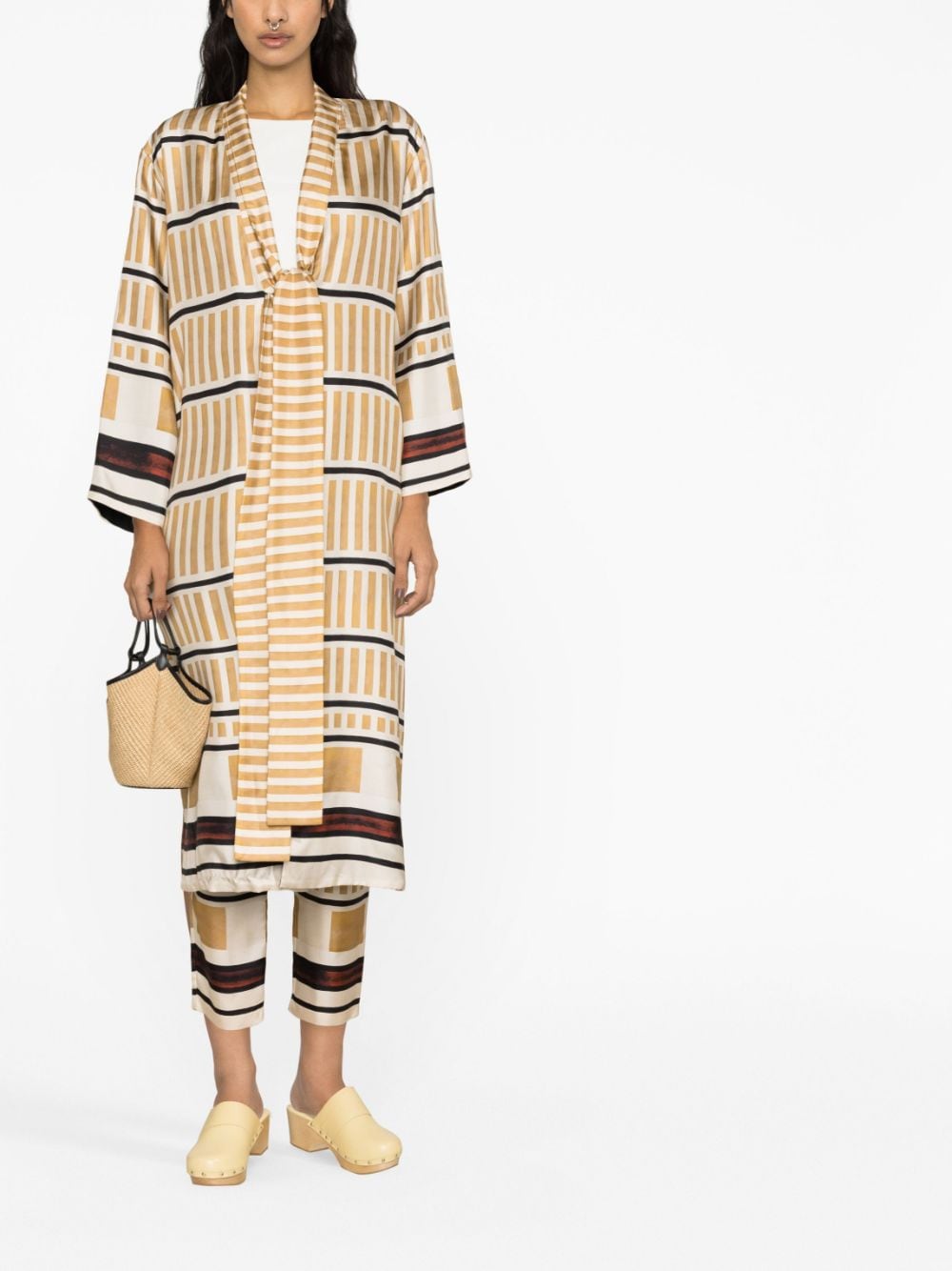 Shop Lorena Antoniazzi Abstract-print Kaftan Dress In Neutrals