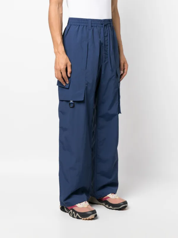 Premium Photo  Model wearing blue color cargo pants or cargo trousers