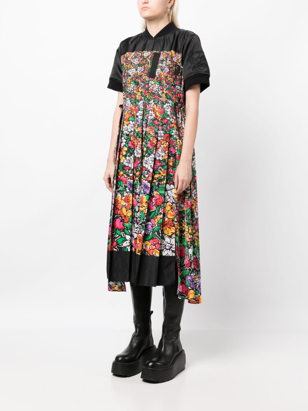 Shop Sacai Floral-print Midi Dress In Black