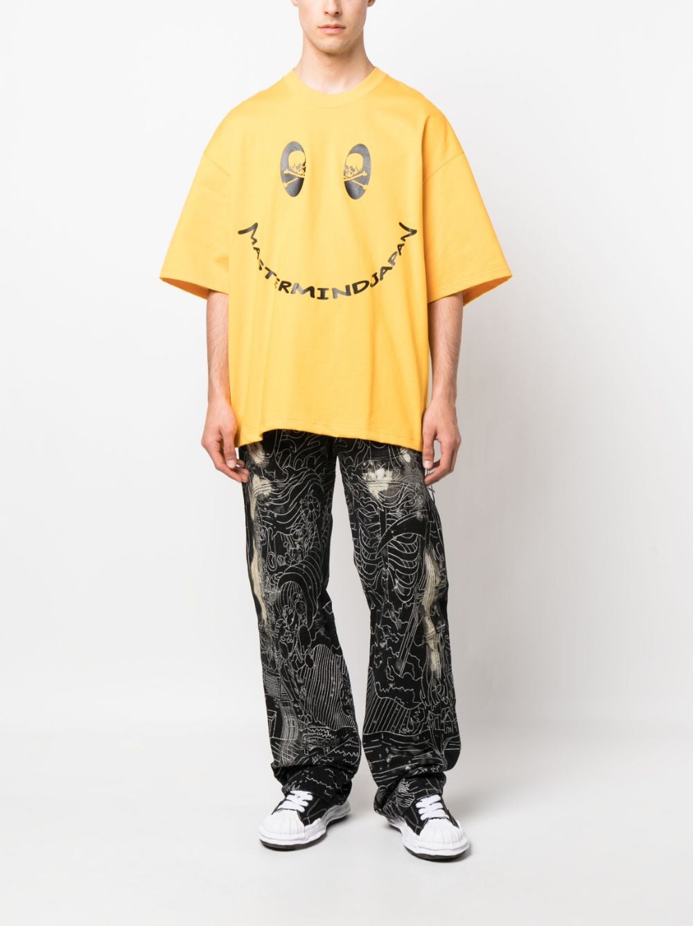 Mastermind Japan Smiley face-print T-shirt - Farfetch