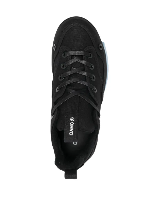 OAMC オーエーエムシー レザー ロゴ ローカットスニーカー OAMC(オーエーエムシー) スニーカー(メンズ) - 海外通販のBUYMA