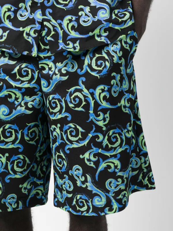 【美品】VERSACE JEAN COUTURE バロック柄ショートパンツ VIP価格！関税送料込】VERSACE JEANS バロッコ ショートパンツ