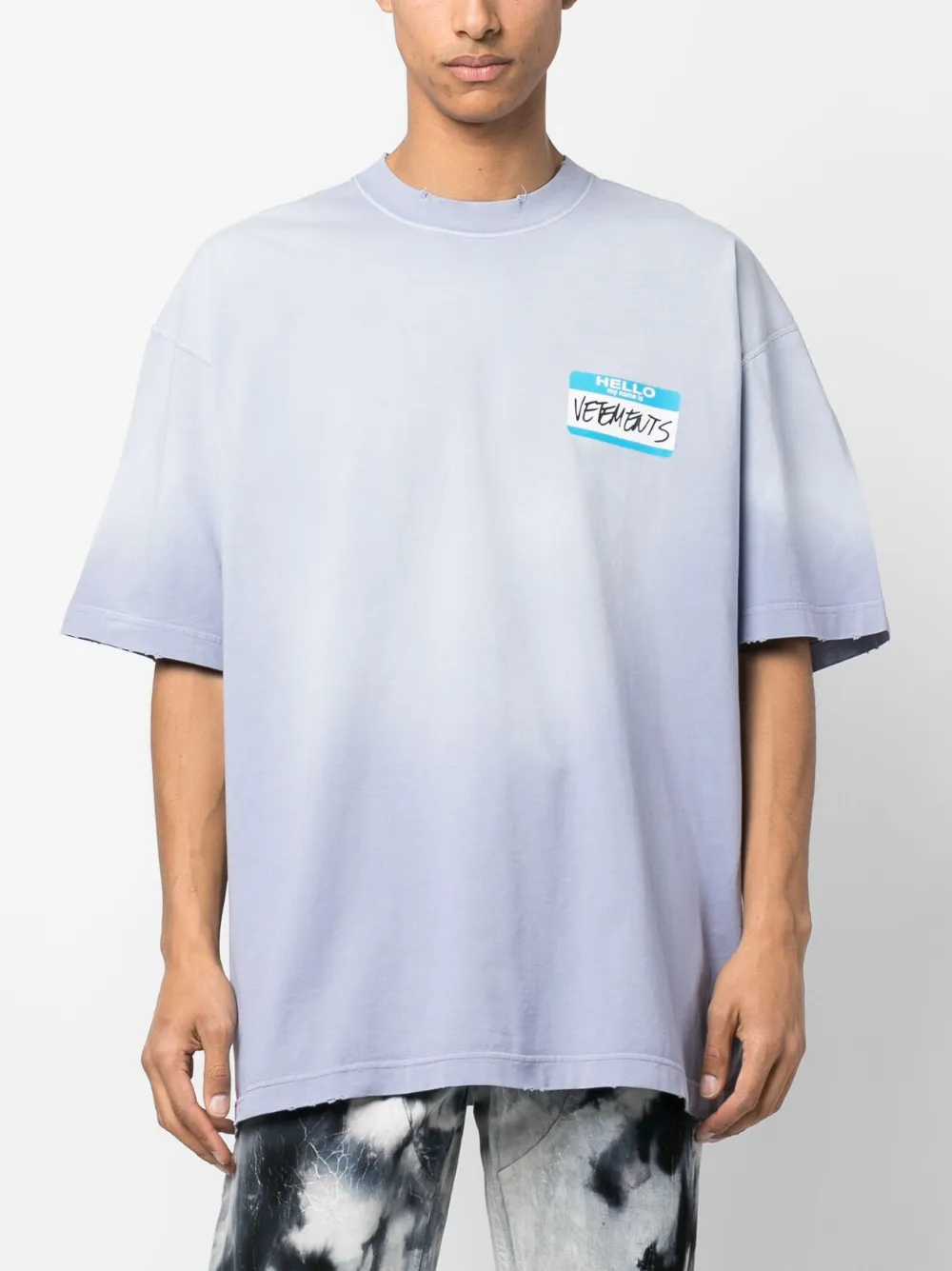 VETEMENTS My Name Is short-sleeve T-shirt - Farfetch