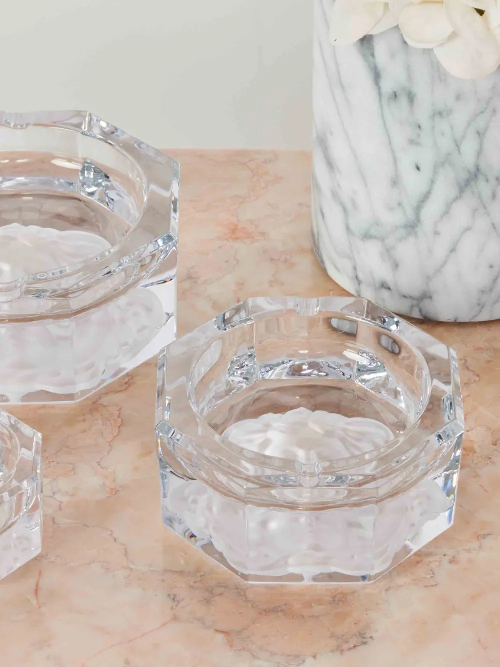 Versace Medusa Lumière Crystal Ashtray In Clear