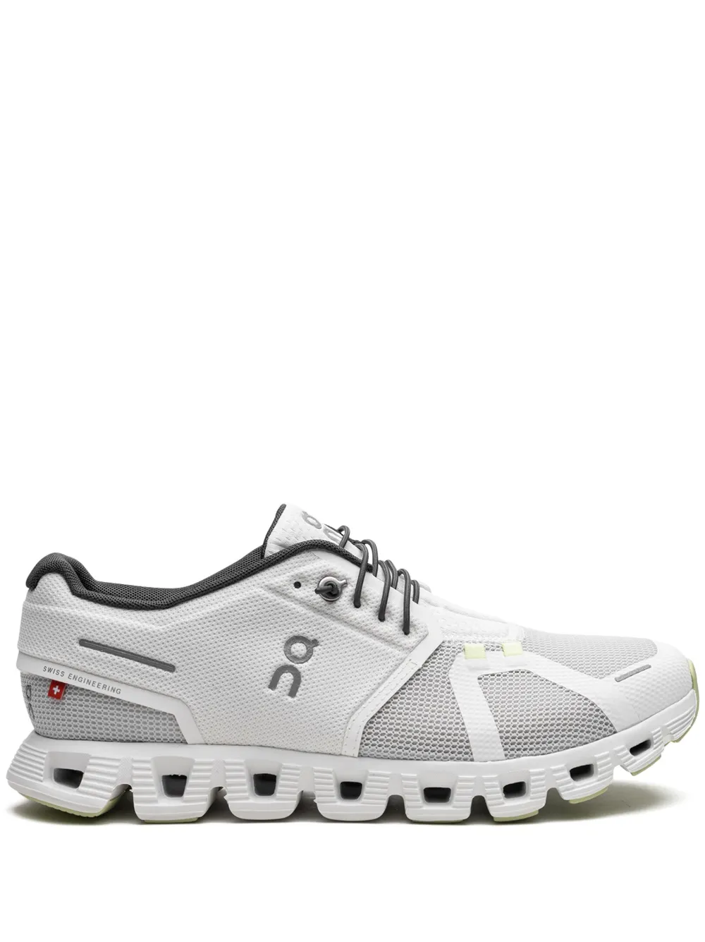 On Running Cloud X 3 Sneakers In White