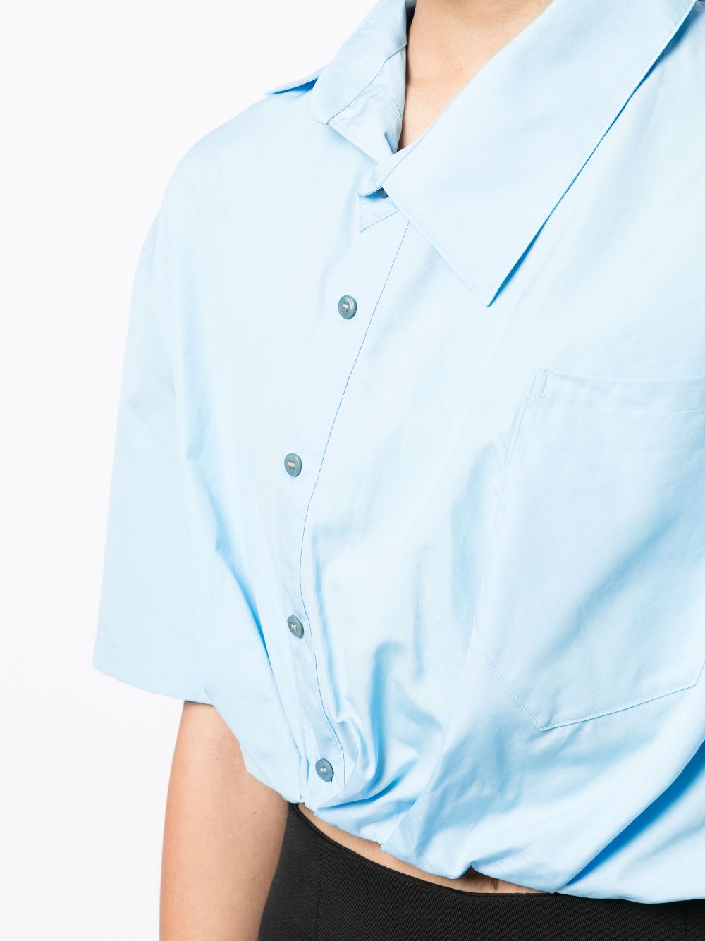 Shop Jnby Asymmetric Short-sleeve Shirt In Blau