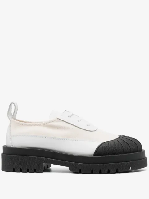 Plan C derbies en toile à lacets