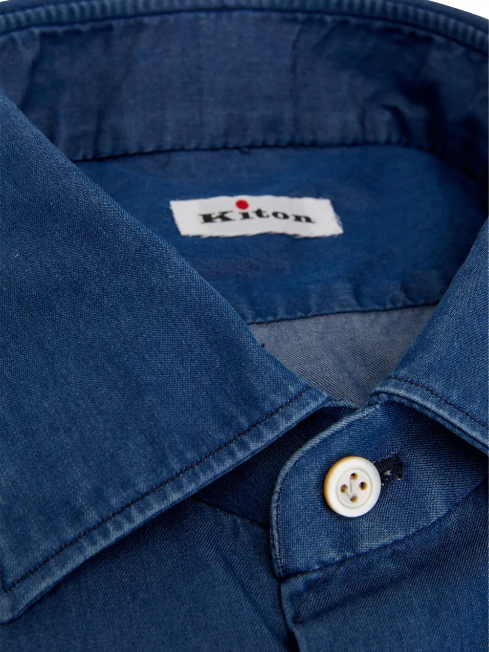 Kiton button-fastening denim shirt - Blauw