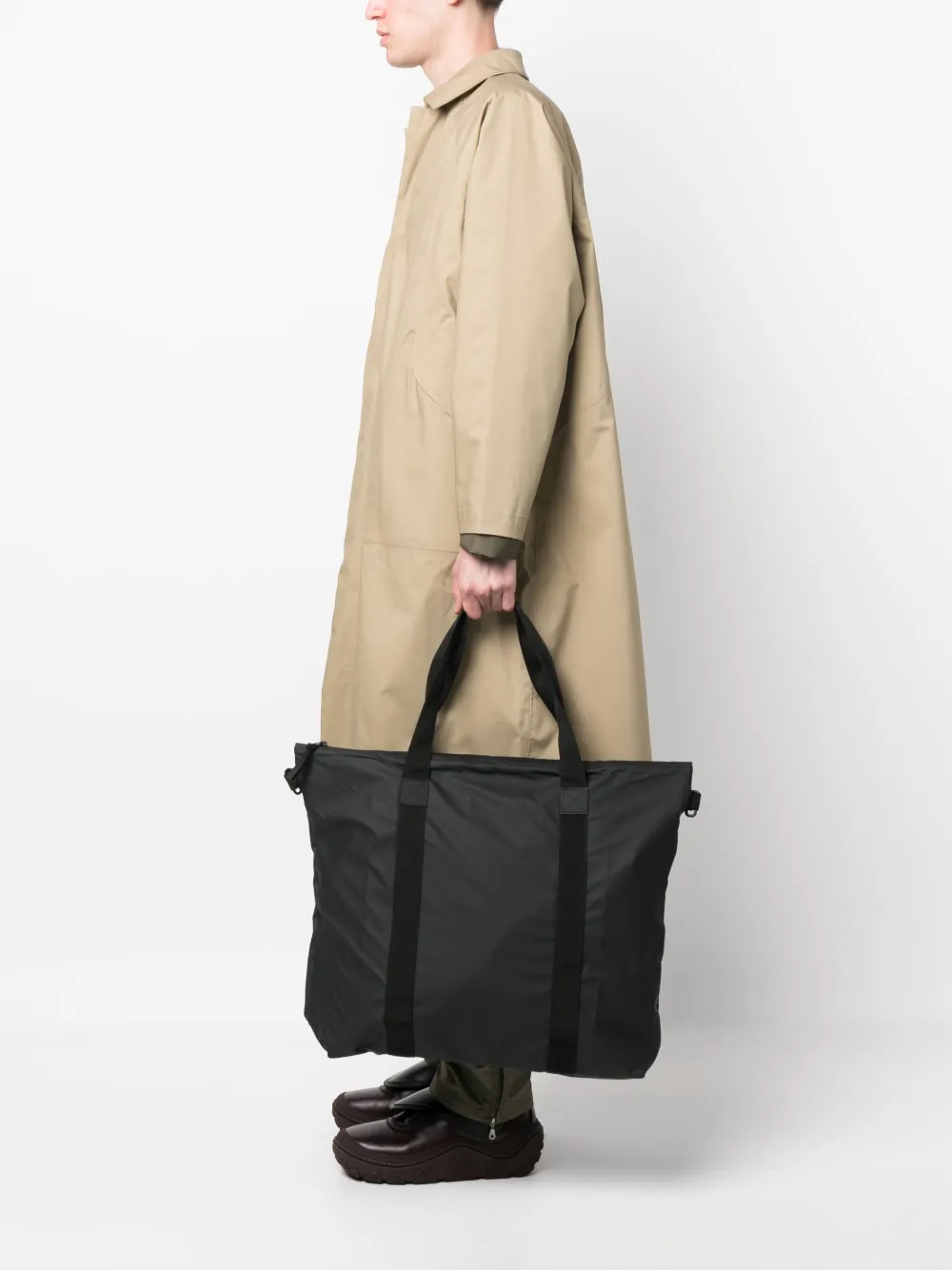 Rains Vierkante shopper - Zwart