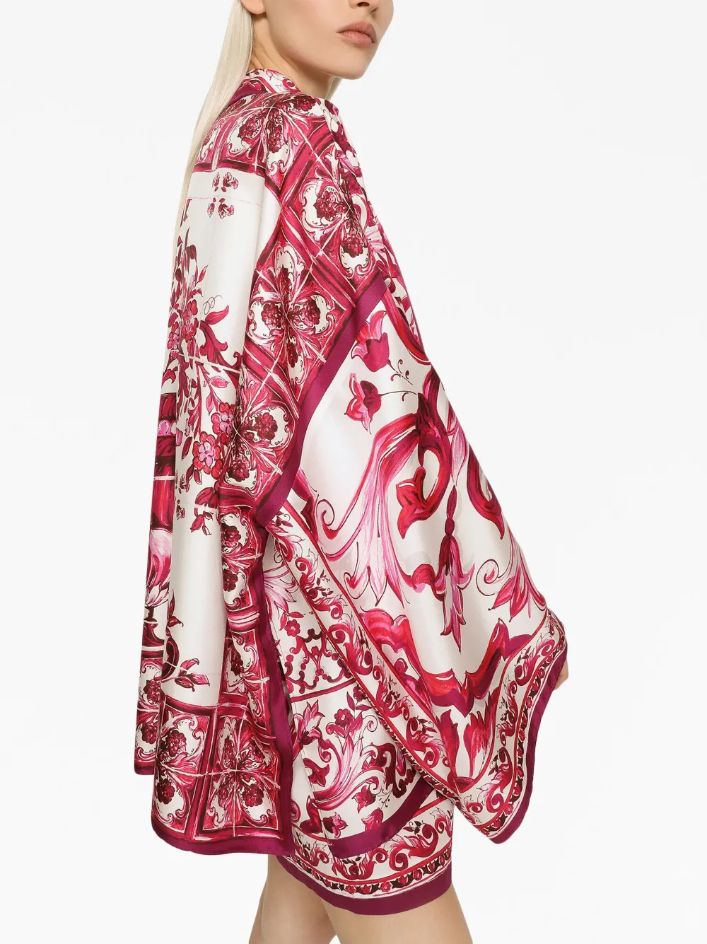 Shop Dolce & Gabbana Majolica-print Batwing-sleeve Shirt In Pink