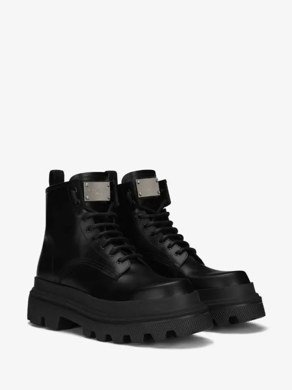 Dolce & Gabbana logo-plaque Brushed Leather Ankle Boots  display picture 2