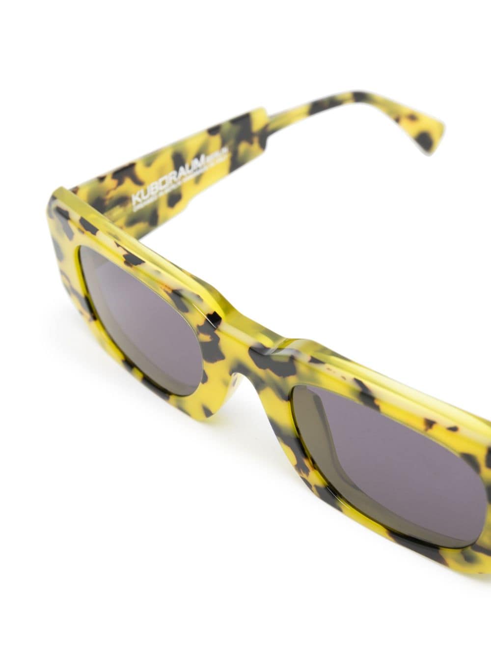 Shop Kuboraum U8 Rectangle-frame Tinted Sunglasses In Yellow