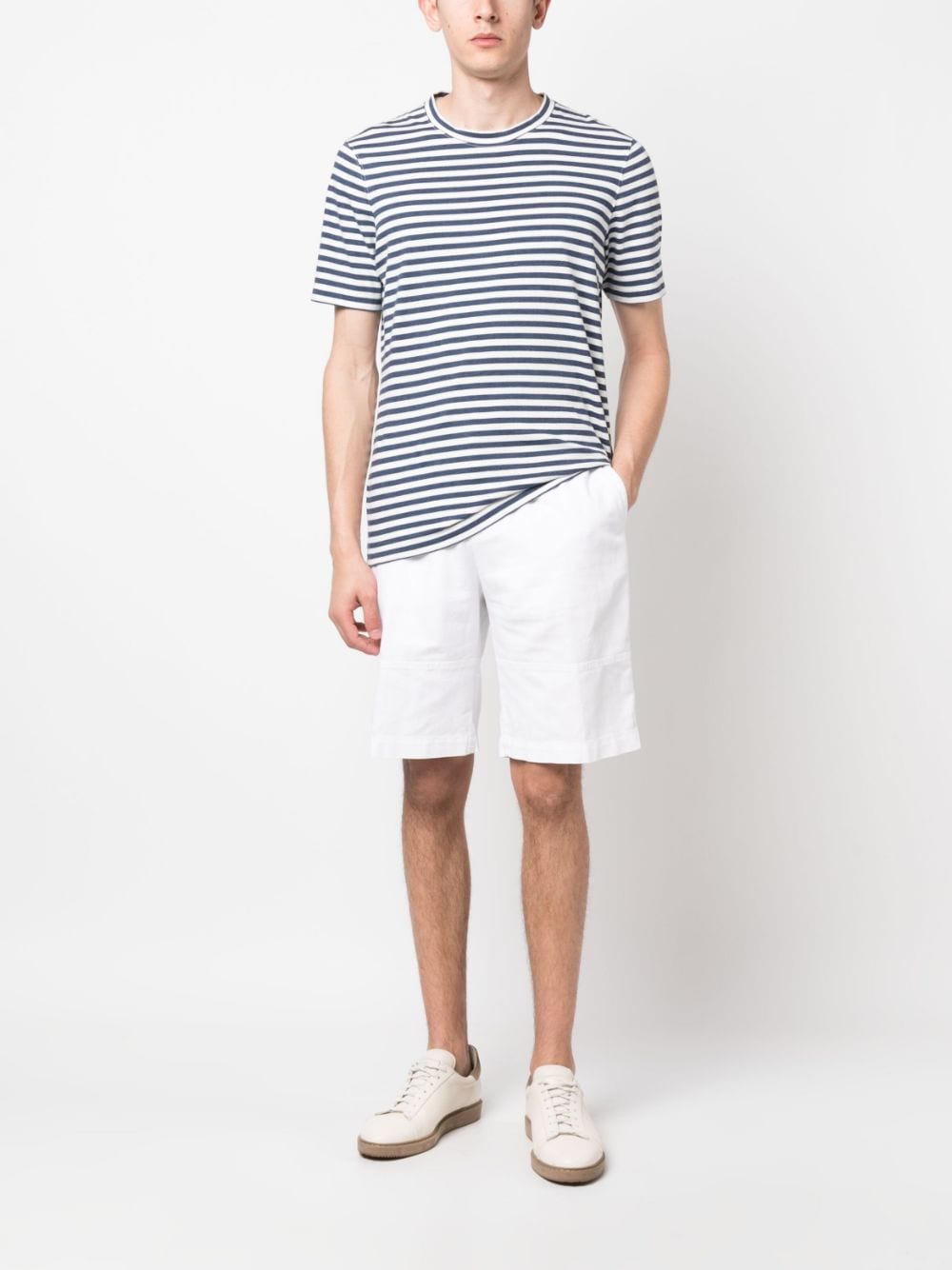 Shop Brunello Cucinelli Elasticated-drawstring Waist Shorts In White