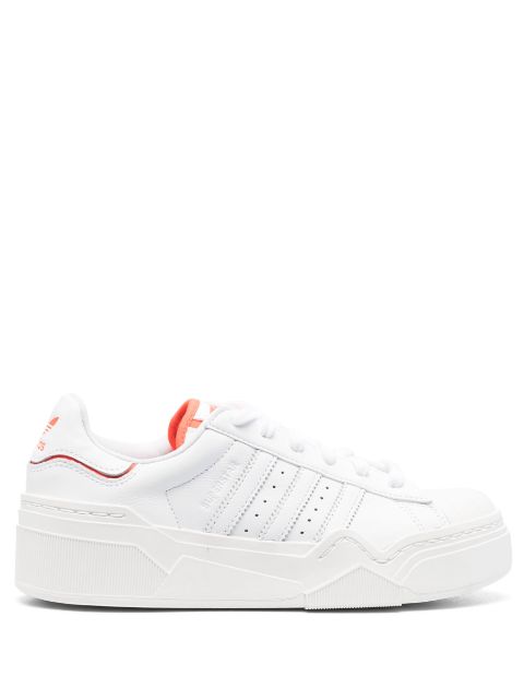 adidas logo-patch low-top sneakers  WOMEN