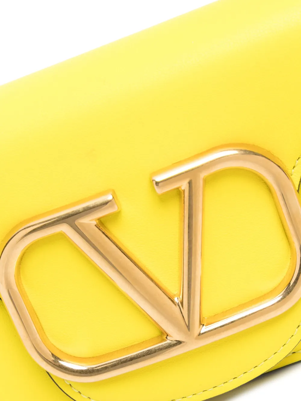 Valentino Yellow Locò Shoulder Bag With Chain In Yellow