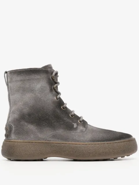 Tod's Gommino suede boots 