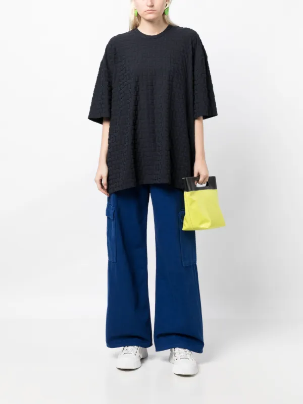 【関税込み】SUNNEI ネイビー ロゴ刺繍 Tシャツ Sunnei logo-embossed Jersey T-shirt | Blue | FARFETCH OM