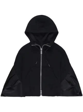 sacai