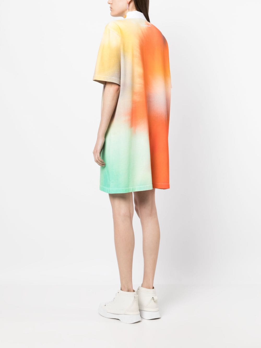 Shop Maison Kitsuné Abstract-print Polo Dress In Orange