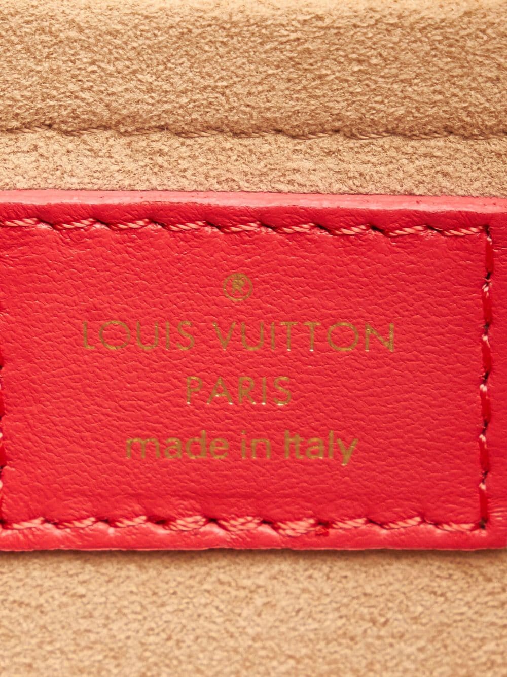 Louis Vuitton pre-owned Troca PM Handbag - Farfetch