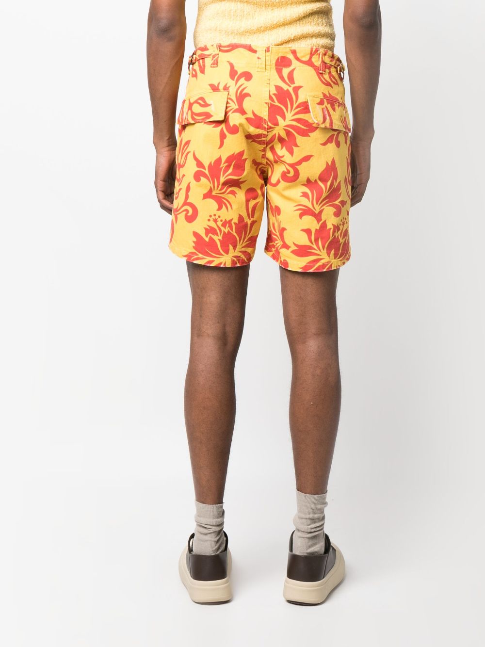 Shop Erl Graphic-print Knee-length Shorts In Gelb