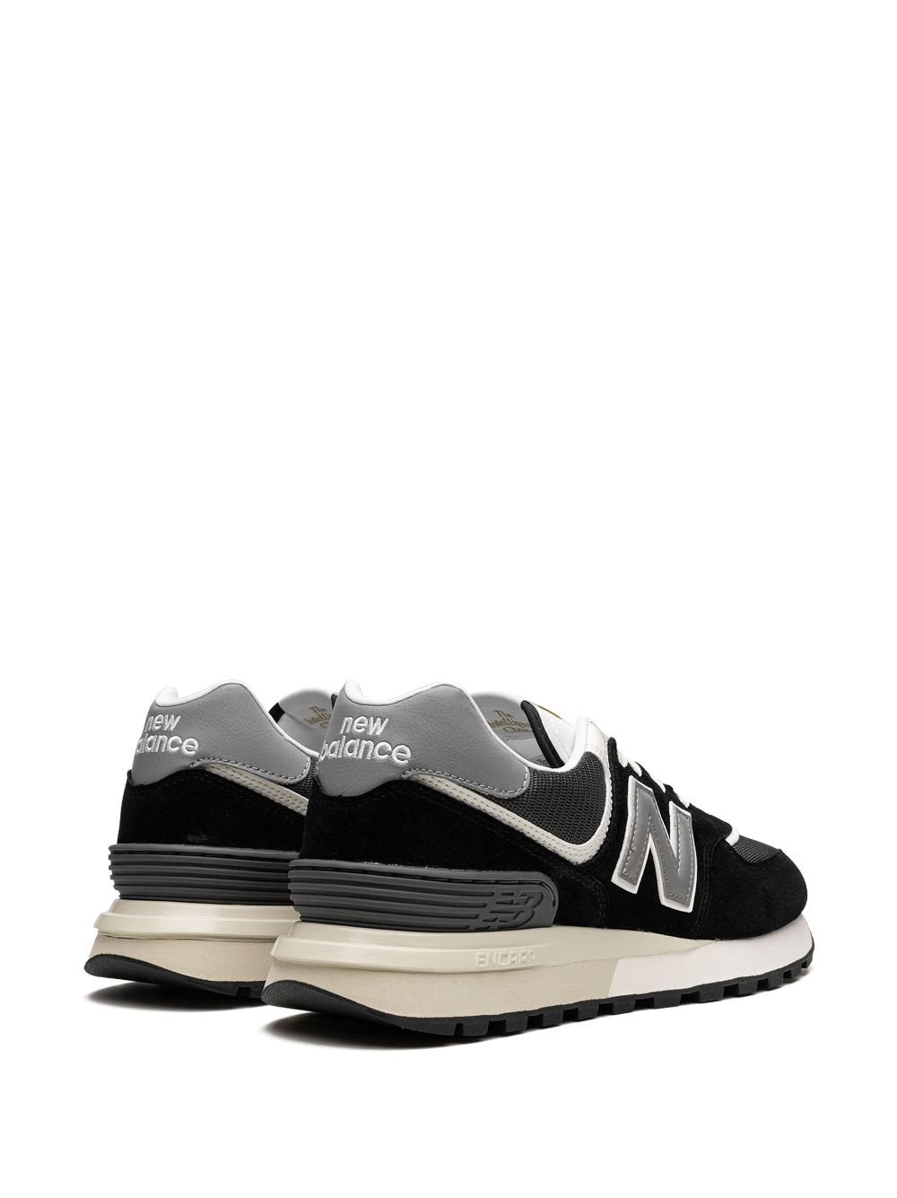 hype New Balance 574 panelled low-top sneakers 