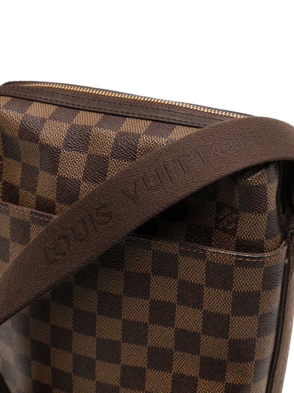 Pre-owned Louis Vuitton Damier Ebenezipped 斜挎包 （2012年典藏款 ） In Brown