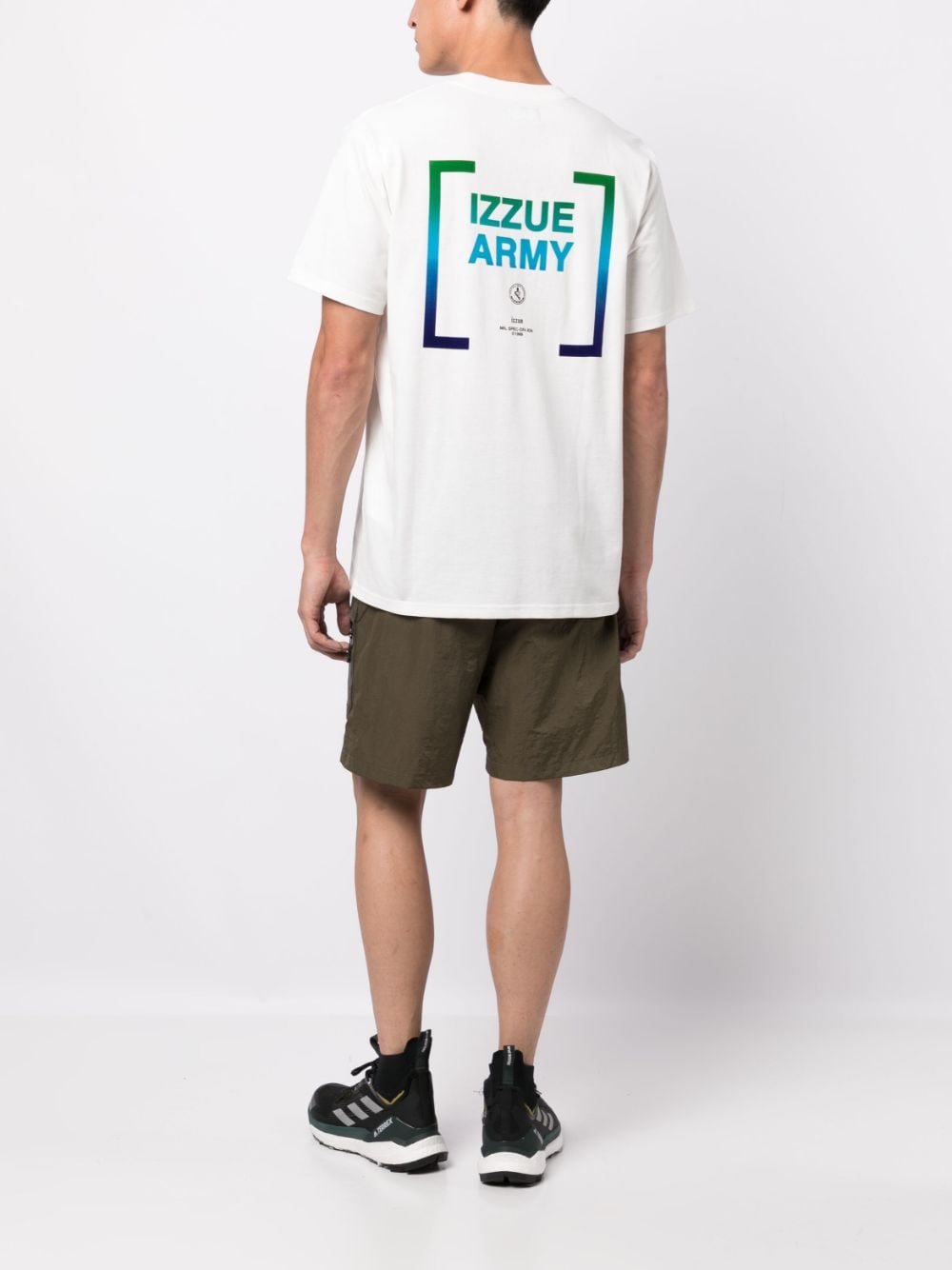 Image 2 of izzue logo-print cotton T-shirt