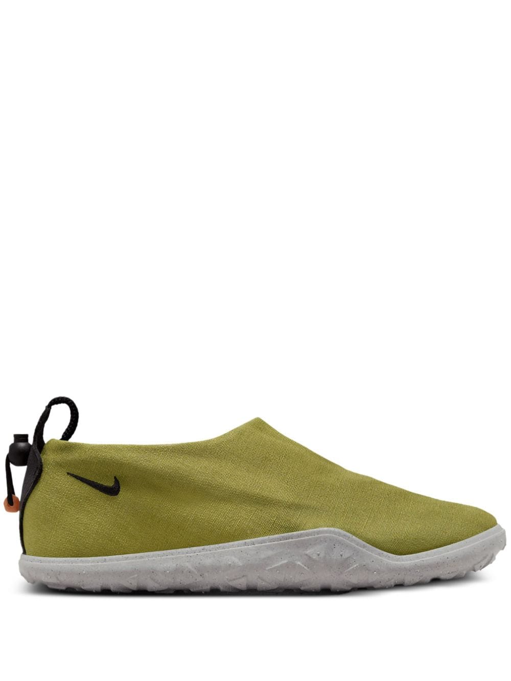 Nike Acg Moc Slip-on Sneakers In 绿色