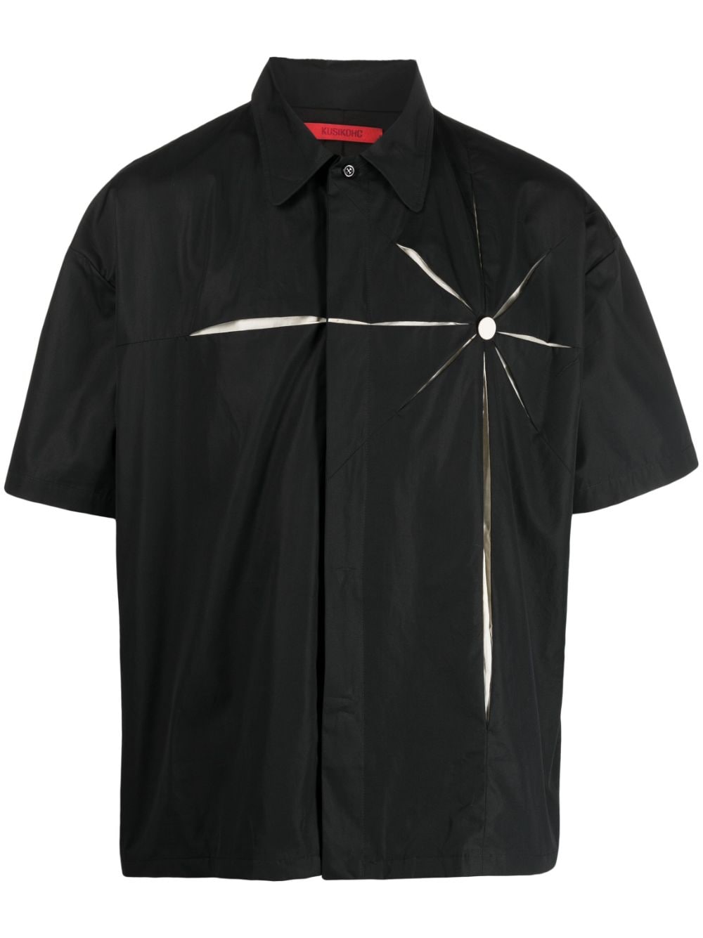 Kusikohc Pleat-detail Short-sleeve Shirt In Schwarz