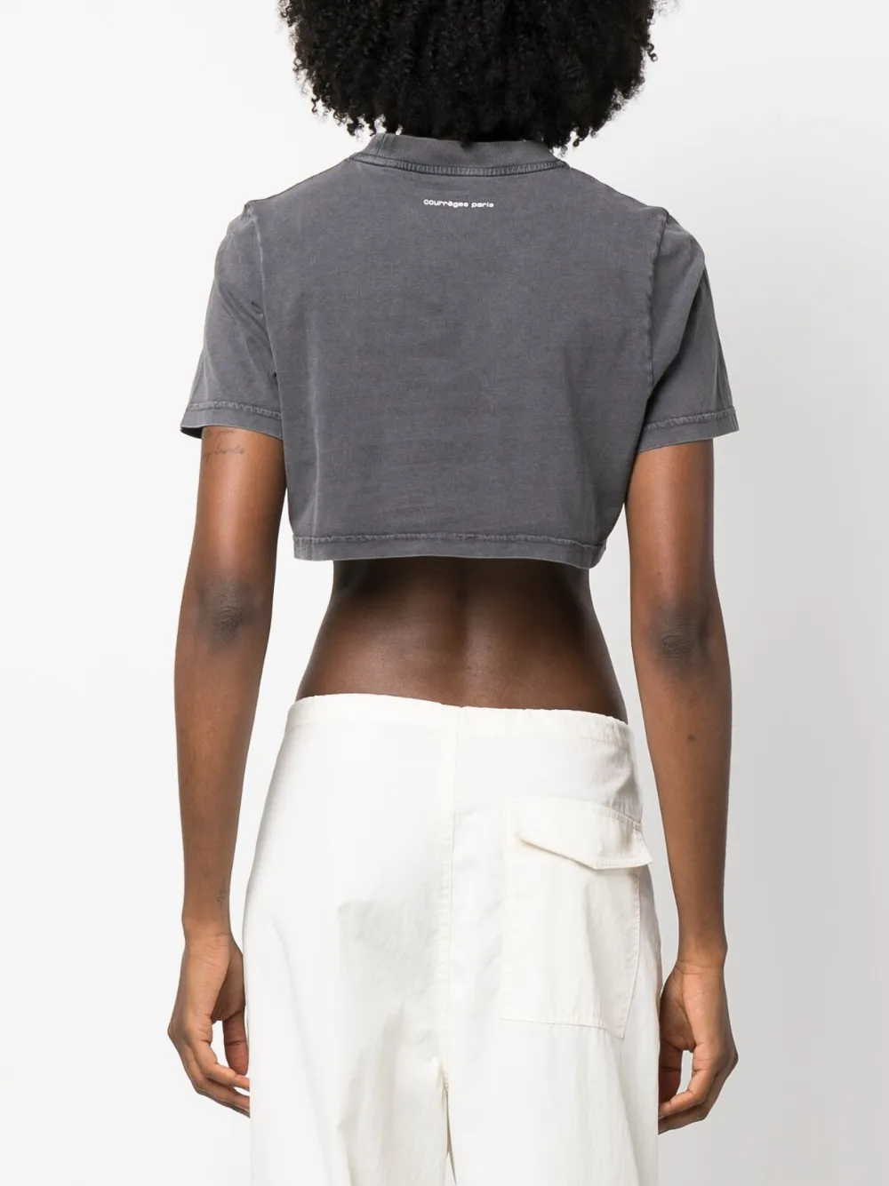 Courrèges logo-patch Cropped T-shirt - Farfetch