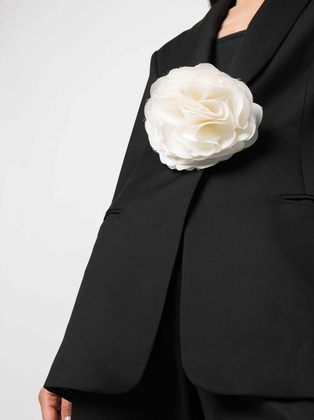 Shop Manurí Floral-applique Wool Blazer In 黑色