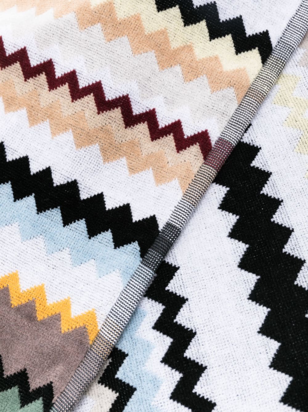 Missoni Home Strandlaken met chevron streep - Grijs