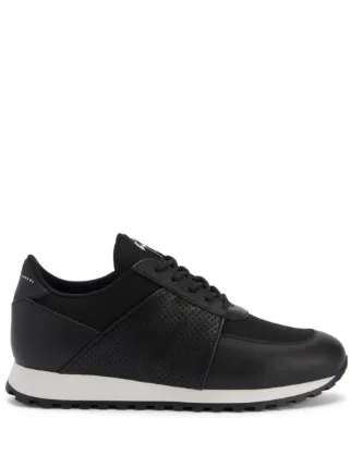 Giuseppe Zanotti