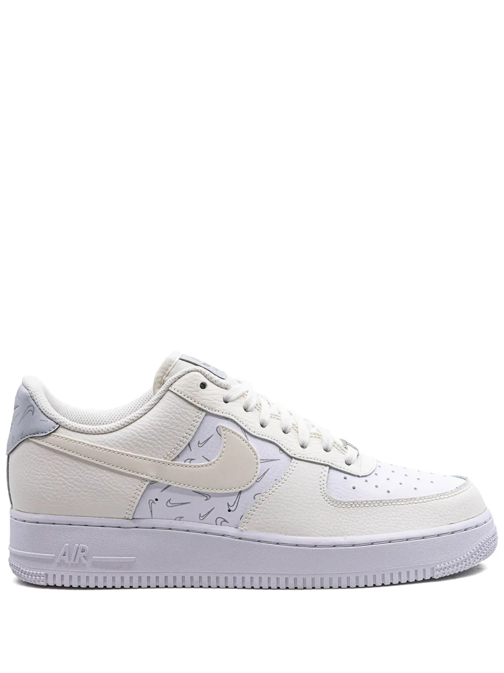 Nike Air Force 1 07