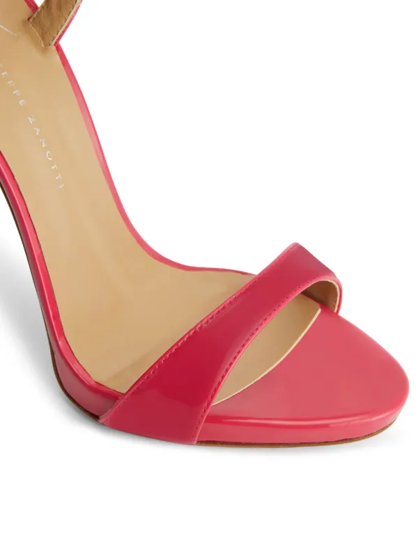 シューズ・サンダルその他 GG Supreme 120mm Platform Sandals GUCCI GG Supreme 120mm Platform Sandals - Runway Catalog