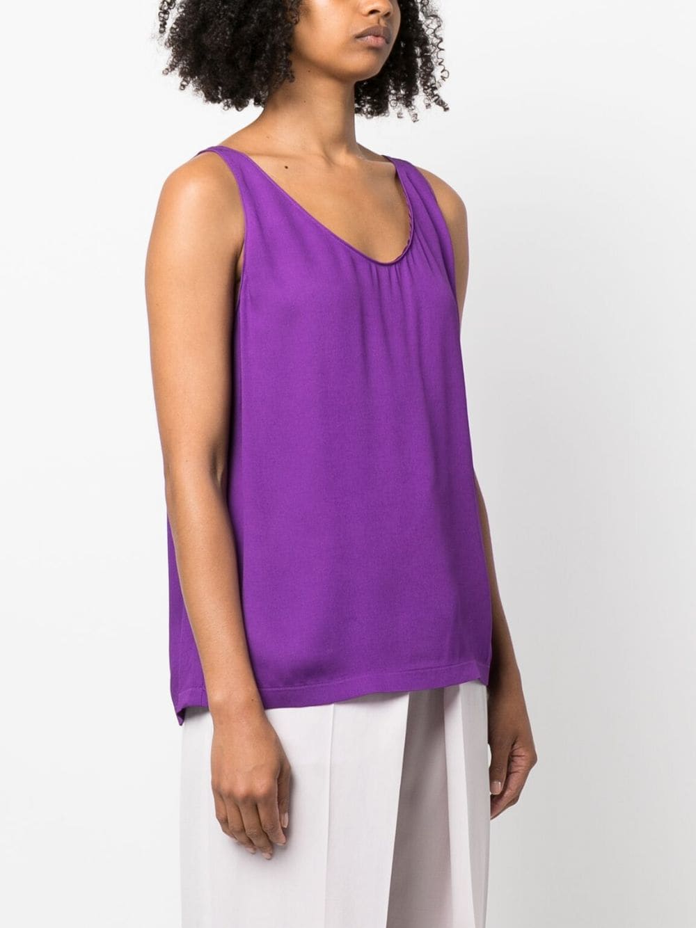 Shop Fabiana Filippi Scoop-neck Sleeveless Blouse In Purple