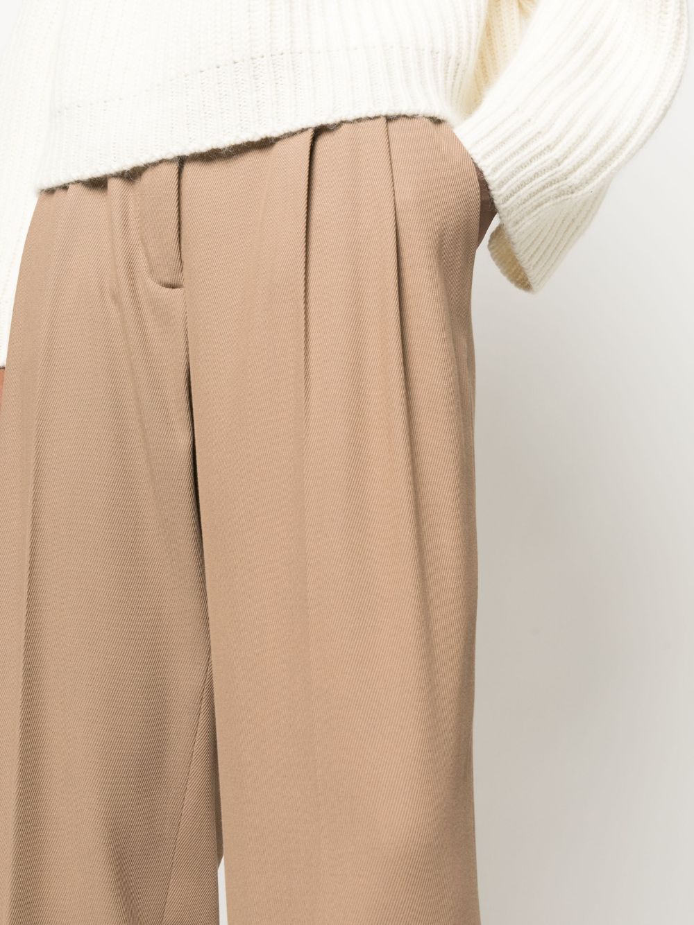 Shop Fabiana Filippi Pleat-detail Cropped Trousers In Brown
