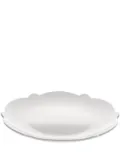 Alessi scallop-edge round plate - White