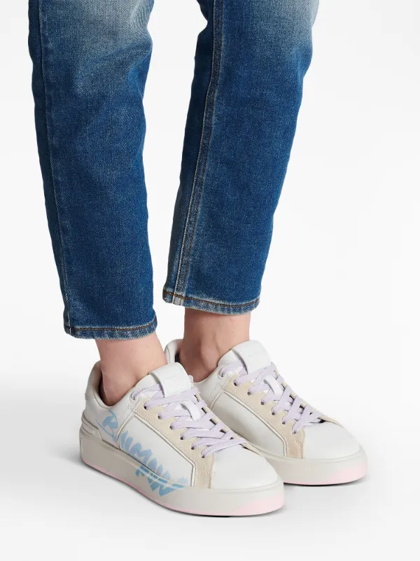 【関税&送料込み】Balmain 'B-Court' White Low Top Sneakers Balmain B-Court low-top Sneakers | White | FARFETCH