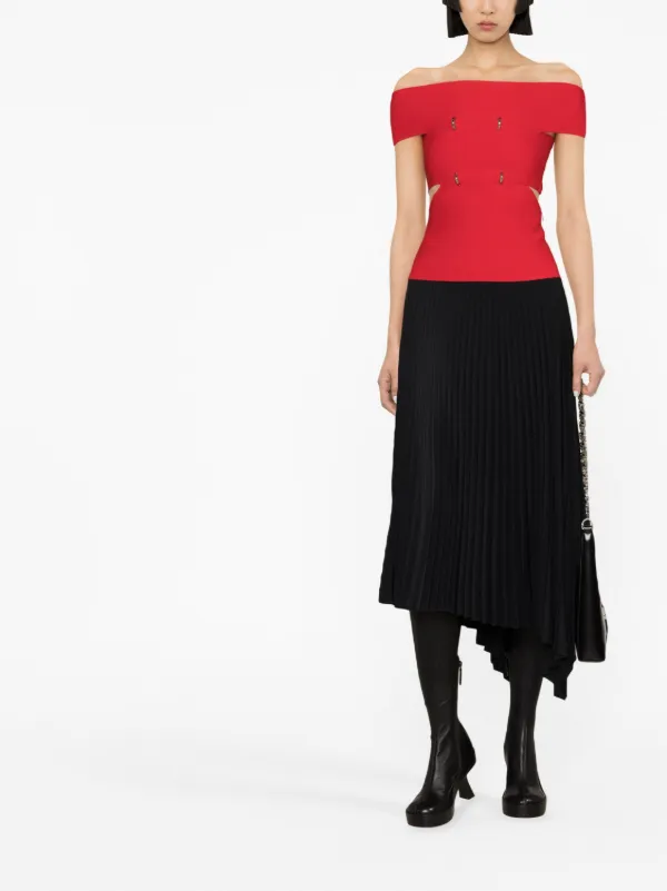 ALEXANDER MCQUEEN★オフショルダー ニットトップ Alexander McQueen cut-out off-shoulder Top | Black | FARFETCH