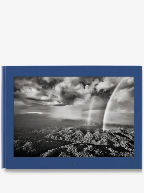 TASCHEN книга Amazon by Sebastian Salgado